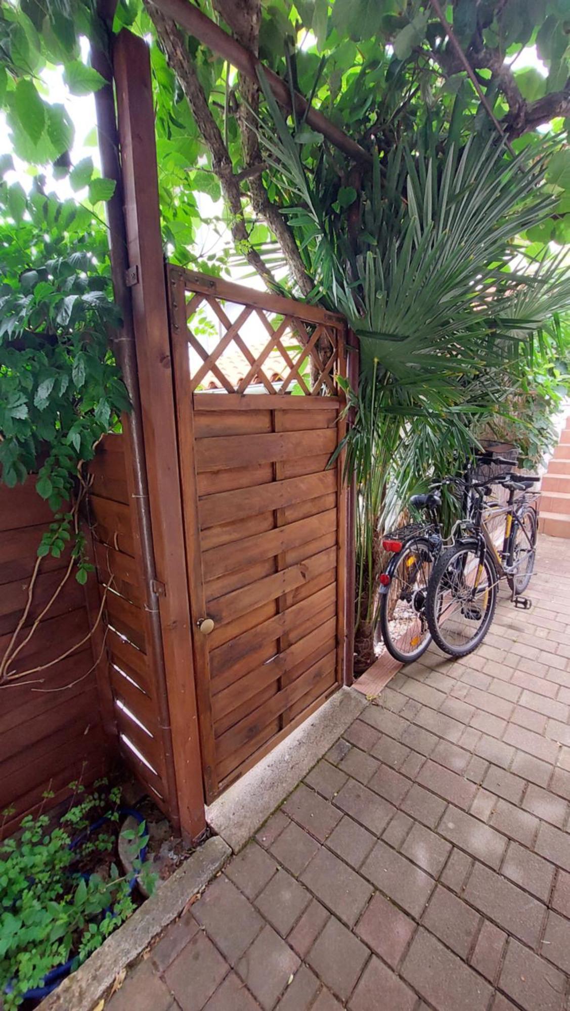 Apartment Drenovica Pula Luaran gambar