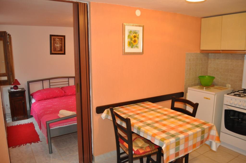 Apartment Drenovica Pula Bilik gambar